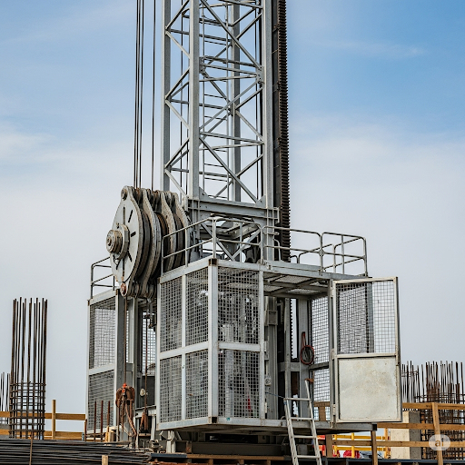 Kafesli Halatli Asansorler-1